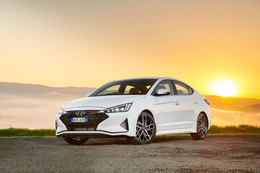  Hyundai Elantra Sport (AD) 2019 года  (AU) (фото 1 из 15)